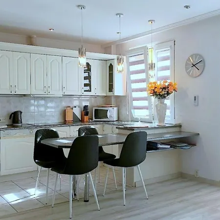 In Nowe Mit Garten Apartmán